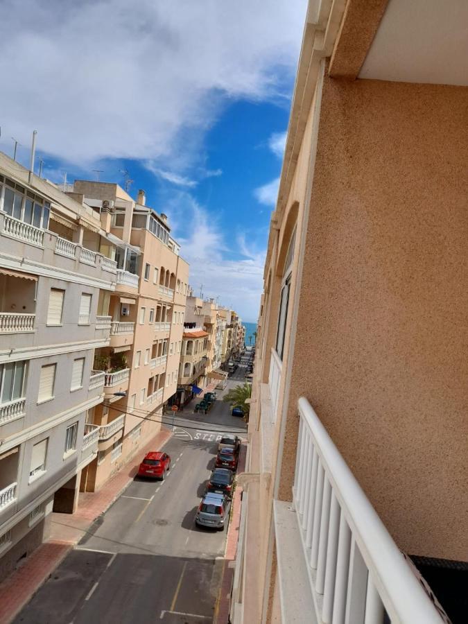 Luxury 2 Bedrooms Apartment With A Garage Torrevieja Bagian luar foto