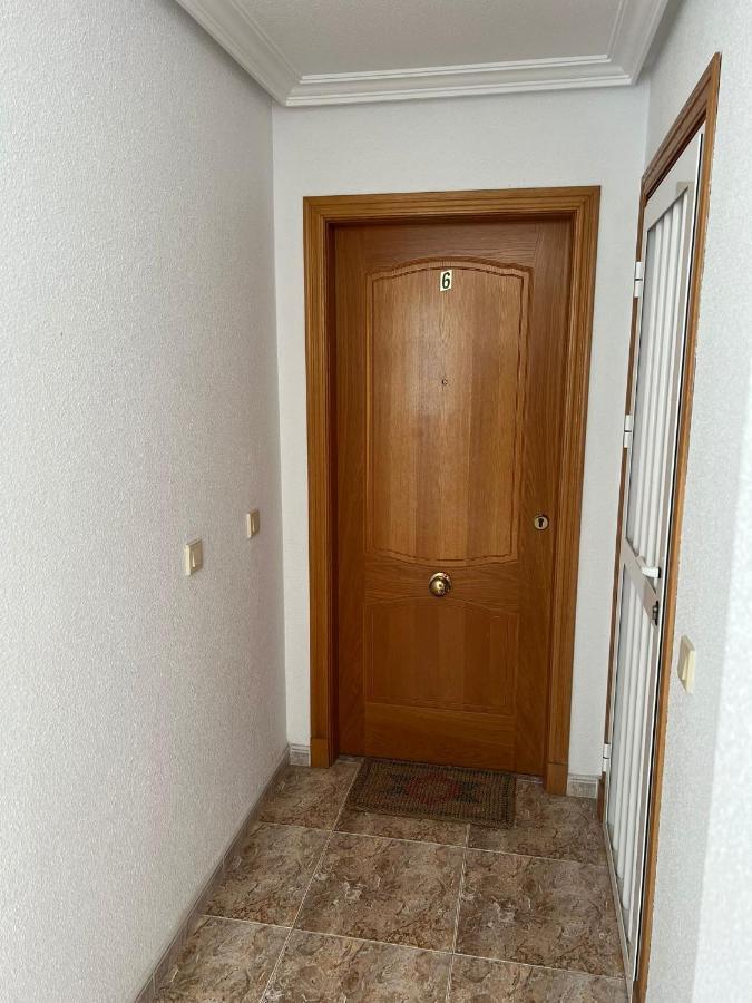 Luxury 2 Bedrooms Apartment With A Garage Torrevieja Bagian luar foto